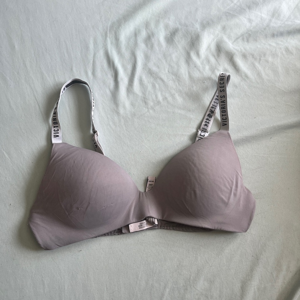 Victoria's Secret Gray T-Shirt Bra with Molded Cups